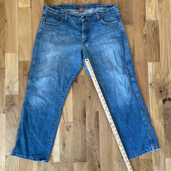 Mens Wrangler Boot Cut Medium Wash‎ Denim Jeans SZ 38 x 30 - Picture 3 of 6